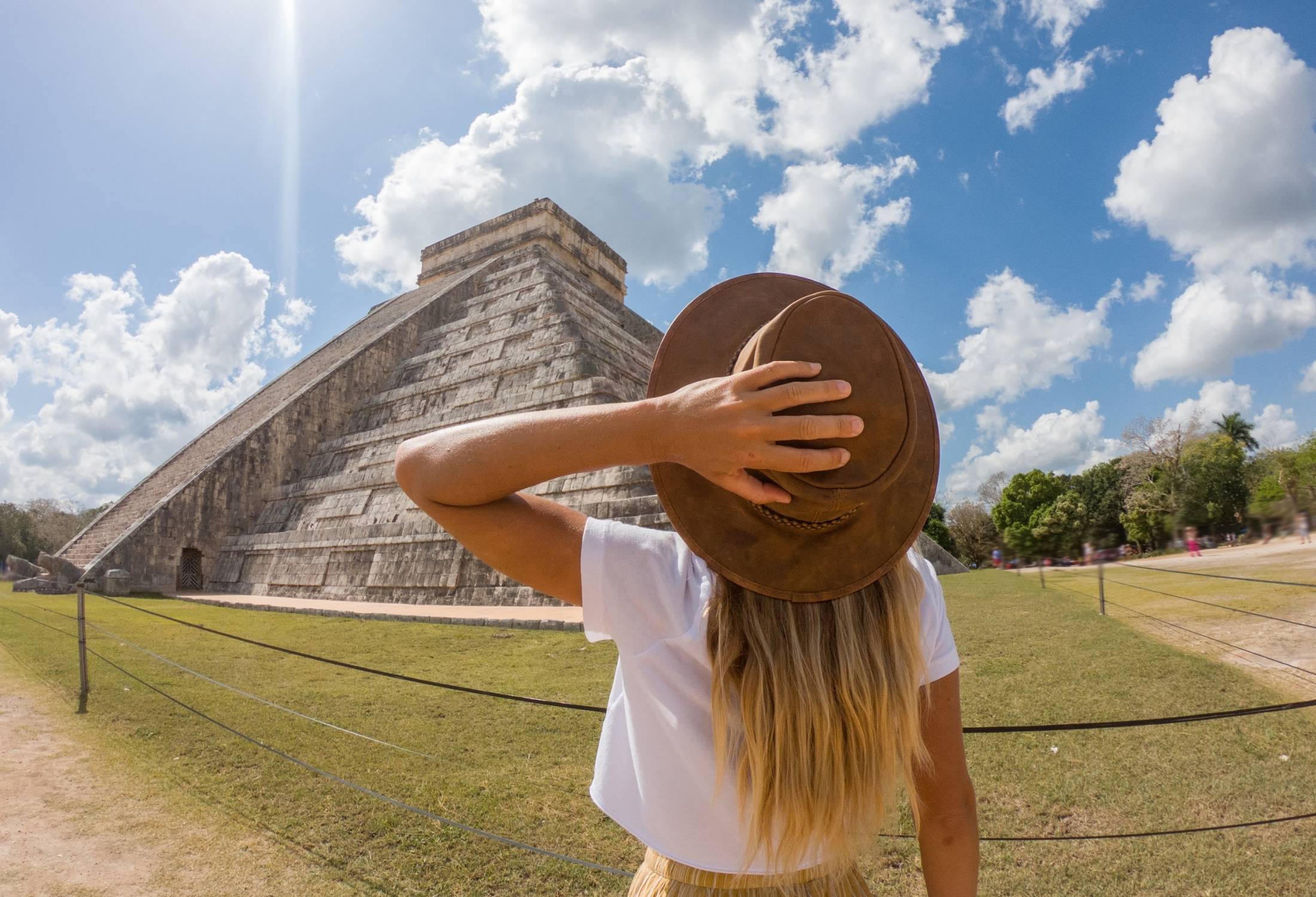 cancun pyramid tours